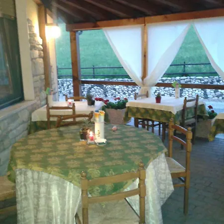 Ristorante La Bettola 호텔 3*