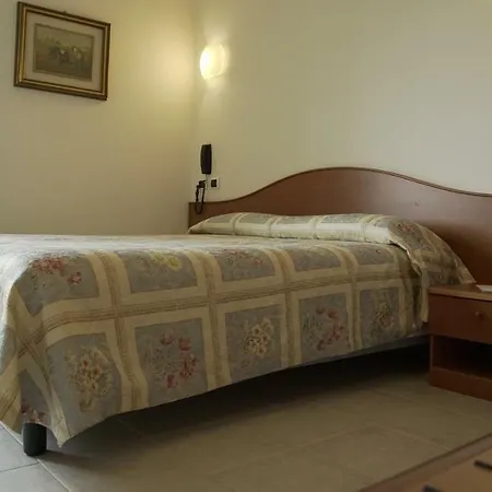 Ristorante La Bettola Hotel 3*